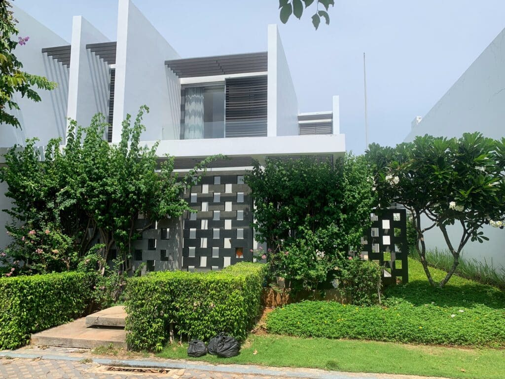 Mặt tiền villa 3 phòng ngủ resort Oceanami Long Hải