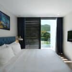 Phòng ngủ giường đôi - villa 3 phòng ngủ resort Oceanami Long Hải